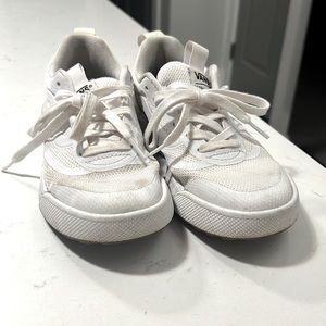 Vans ultra range all white ultra cush